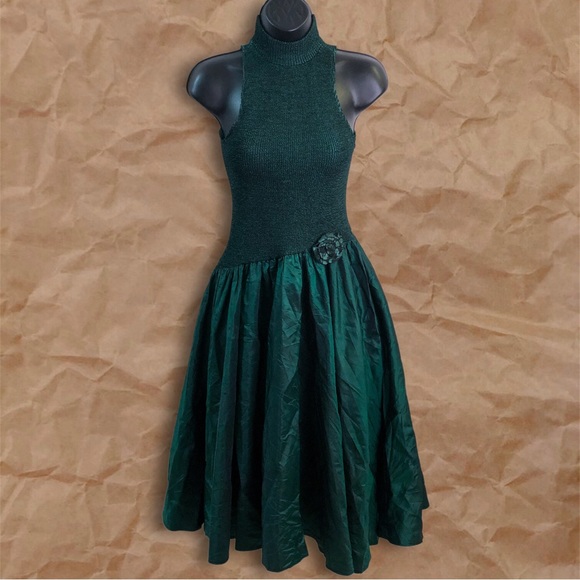 All that Jazz Dresses Vintage All That Jazz Green Turtleneck Knit